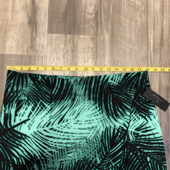 Worthington NWT Palm Leaf Black/Shades Of Green Skirt 14 - Picture 6 of 8